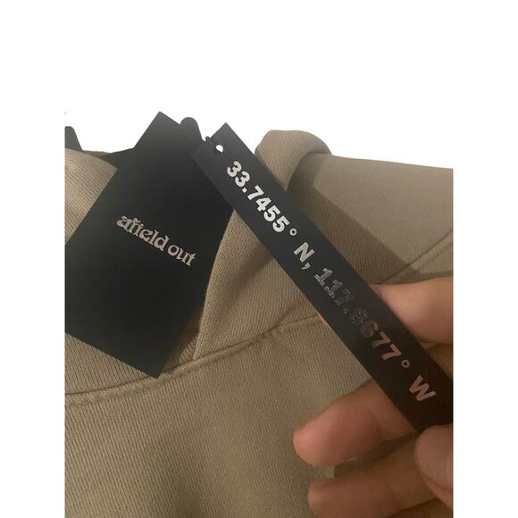 Afield Out Hoodie Men's Medium Tan Devils Tower Mountaineering Sweatshirt NWT - Picture 6 of 7